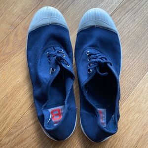 Brand new navy Bensimon sneakers. Size 39.